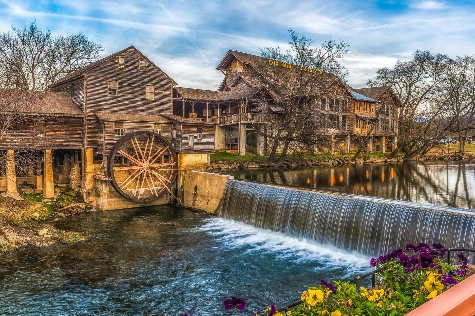 Hillbilly Highrise Villa Pigeon Forge Exteriör bild